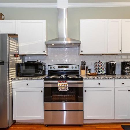 Renowned Historic Home Downtownacross From Park ウィンストン・セーラム エクステリア 写真